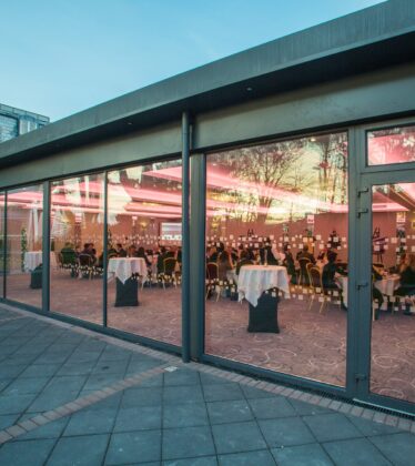 marine-hotel-sutton-exterior-05