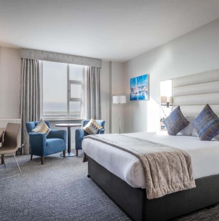 marine-hotel-sutton-superior-double-room-02