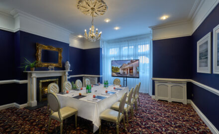 070126D_MARINE_HOTEL_110031